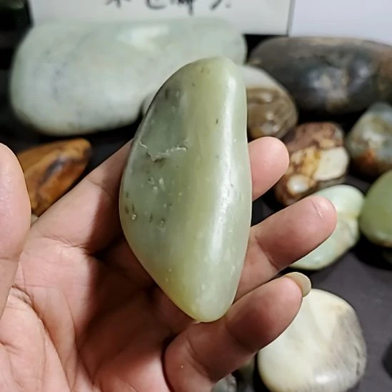 未镶嵌和田玉把件