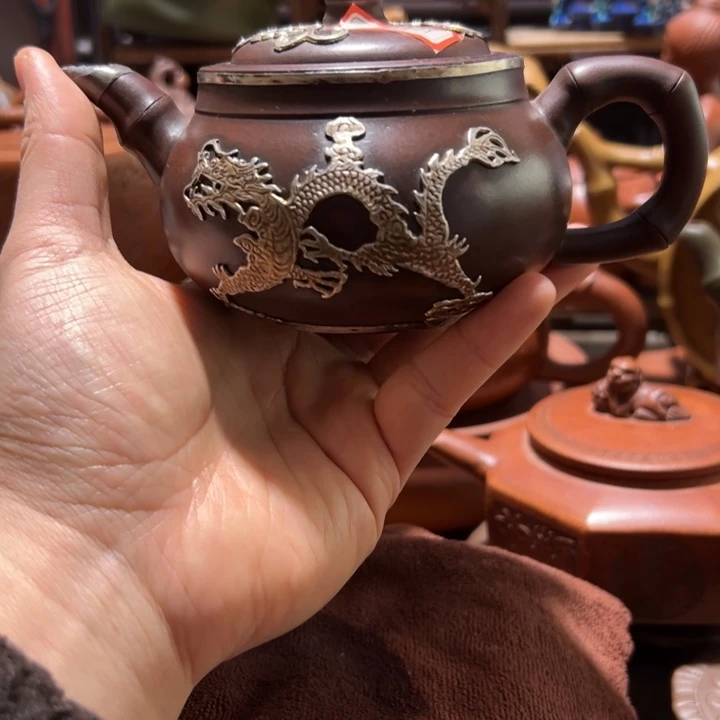 紫砂茶壶紫砂壶收藏起来了！