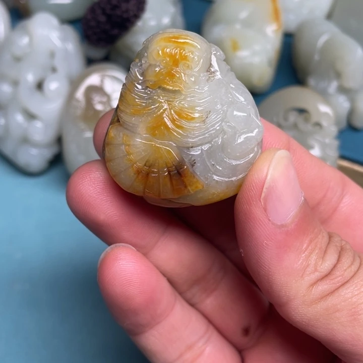 颈饰未镶嵌和田玉旺*