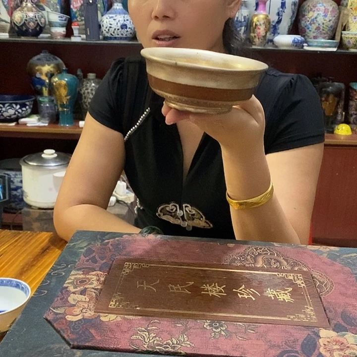 其他熊猫眼去医院看病不