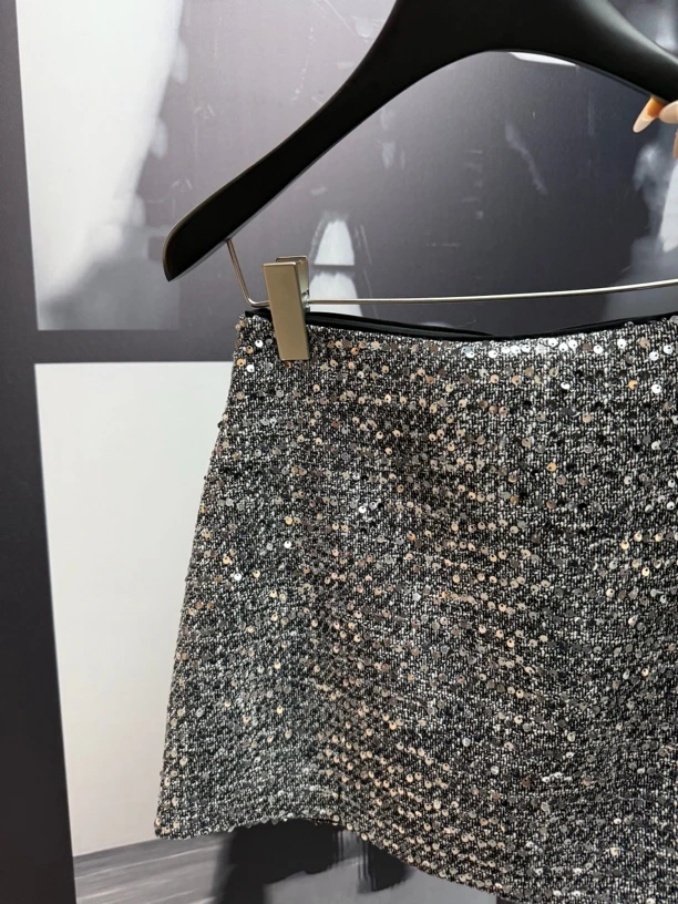 时尚高腰亮片半身裙小众设计感包臀短裙