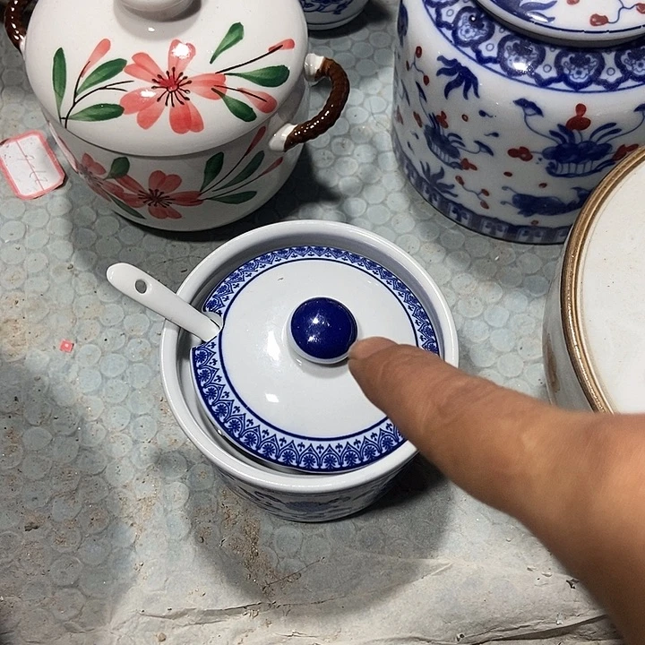 瓷片景德镇陶瓷调料罐1个