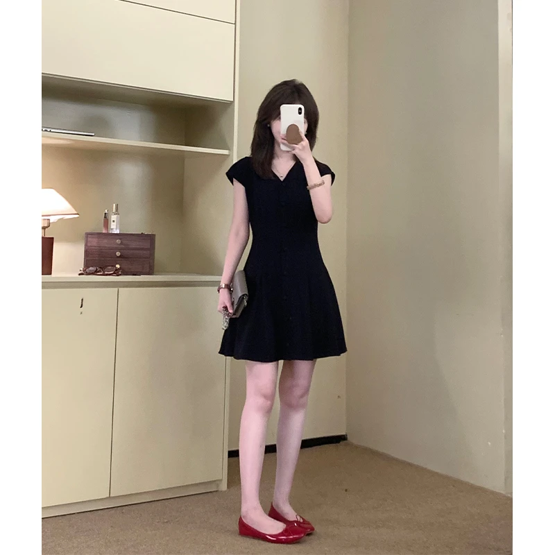 FUGUI RICH小个子无袖连衣裙V领气质财阀千金高腰显瘦法式短裙