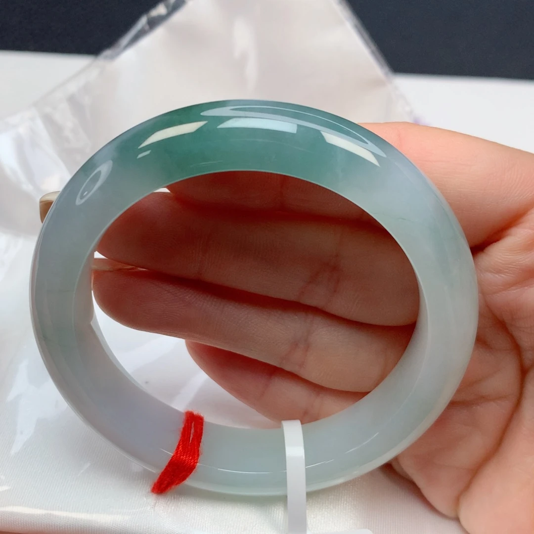 翡翠手镯未镶嵌54-55冰胶半山水