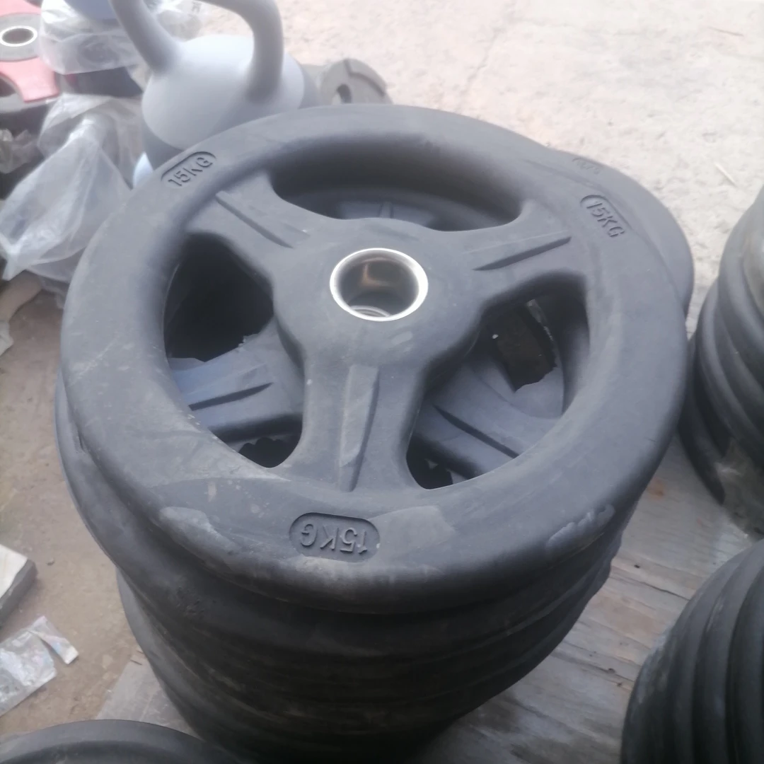 包胶铸铁杠铃片15公斤一对➕奥杆2.2