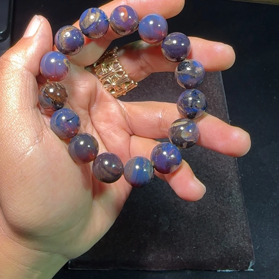 琥珀未镶嵌裸石琥珀