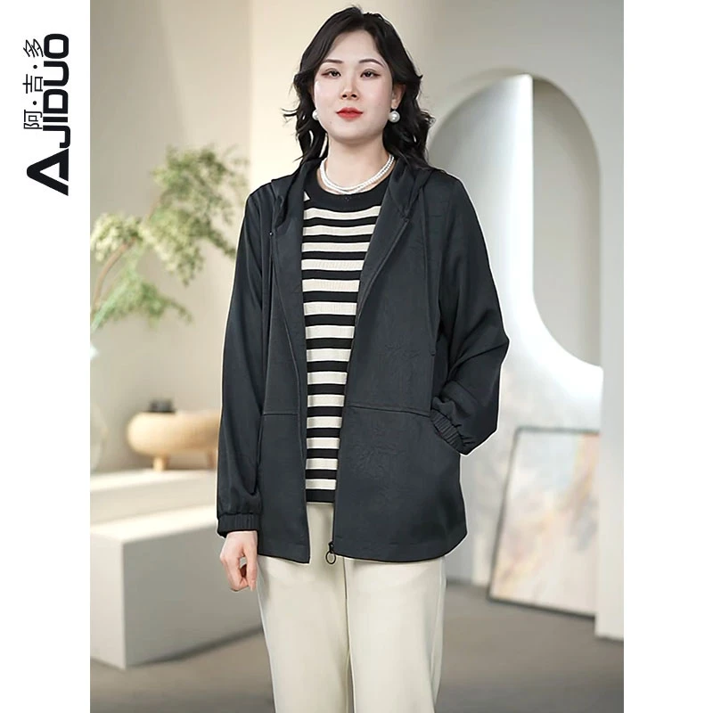阿吉多长袖连帽短外套女春秋新款中老年妈妈简约高级休闲大码上衣