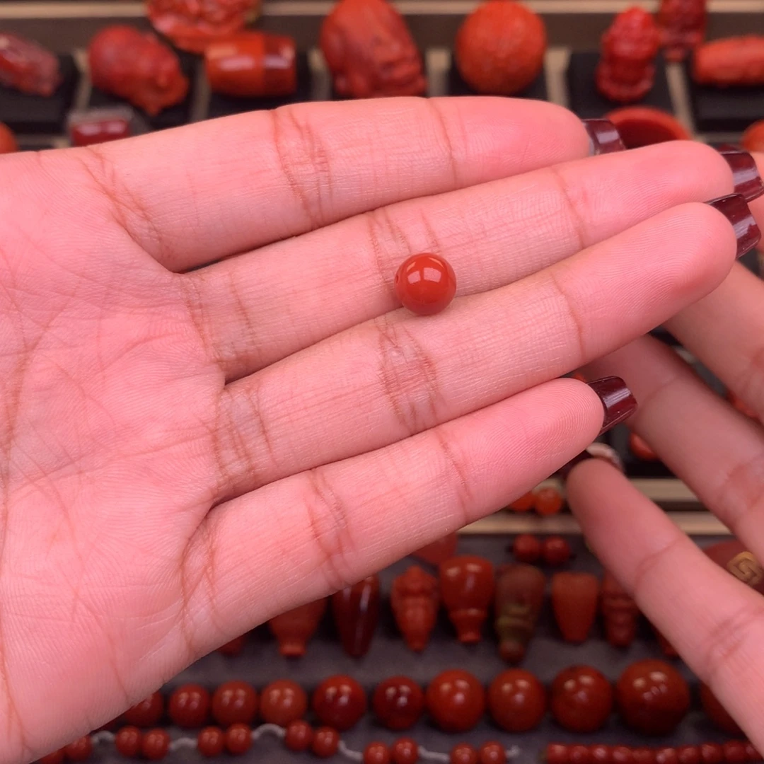 南红玛瑙未镶嵌圆珠8mm