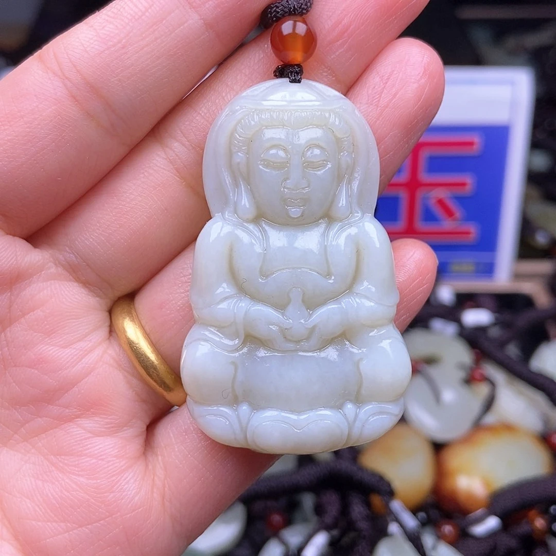 颈饰未镶嵌和田玉