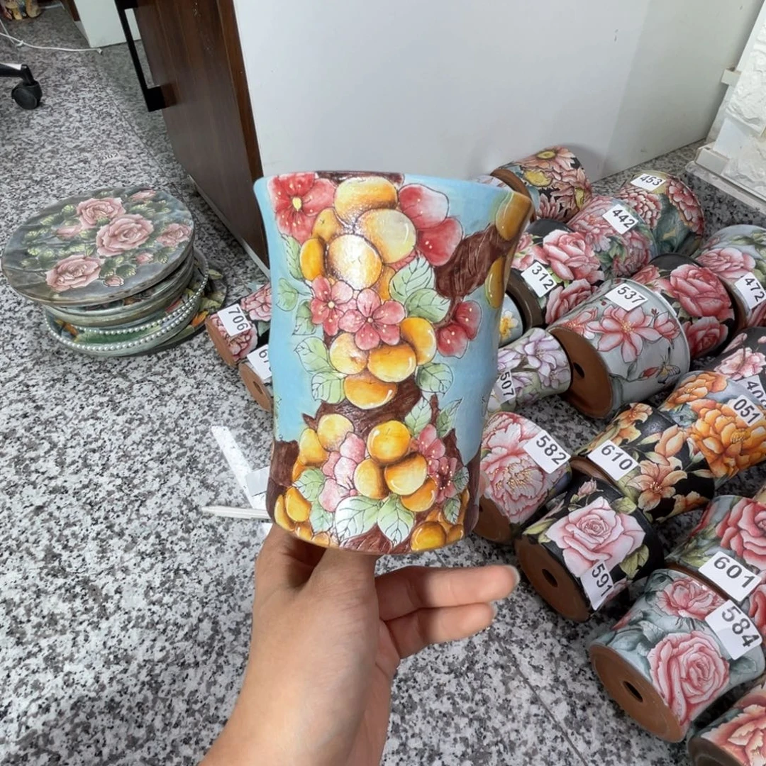 景德镇手绘多肉花盆