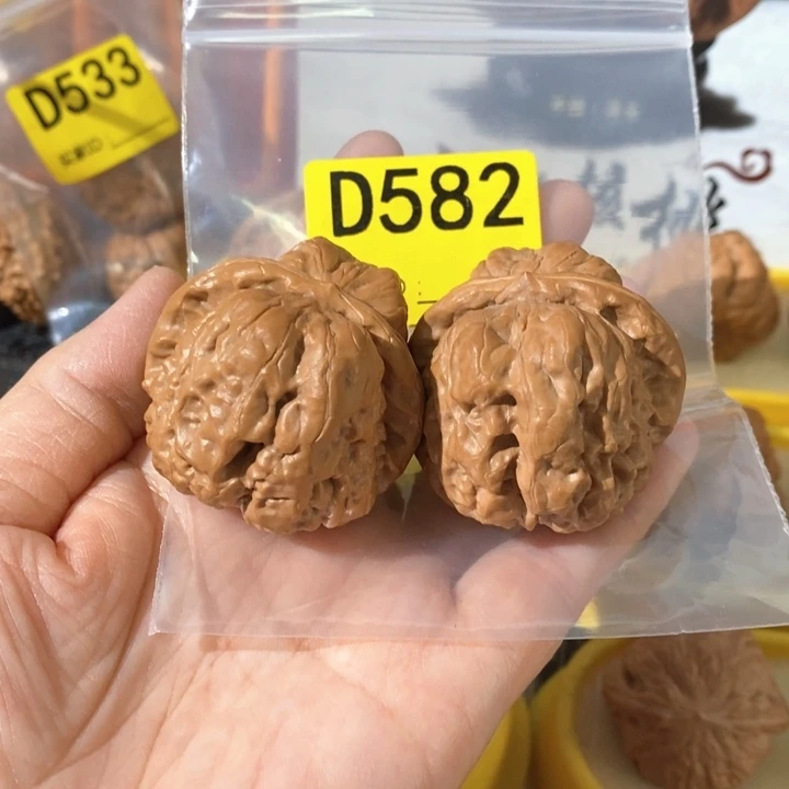 文玩核桃把件用****9蛤蟆头 43 47