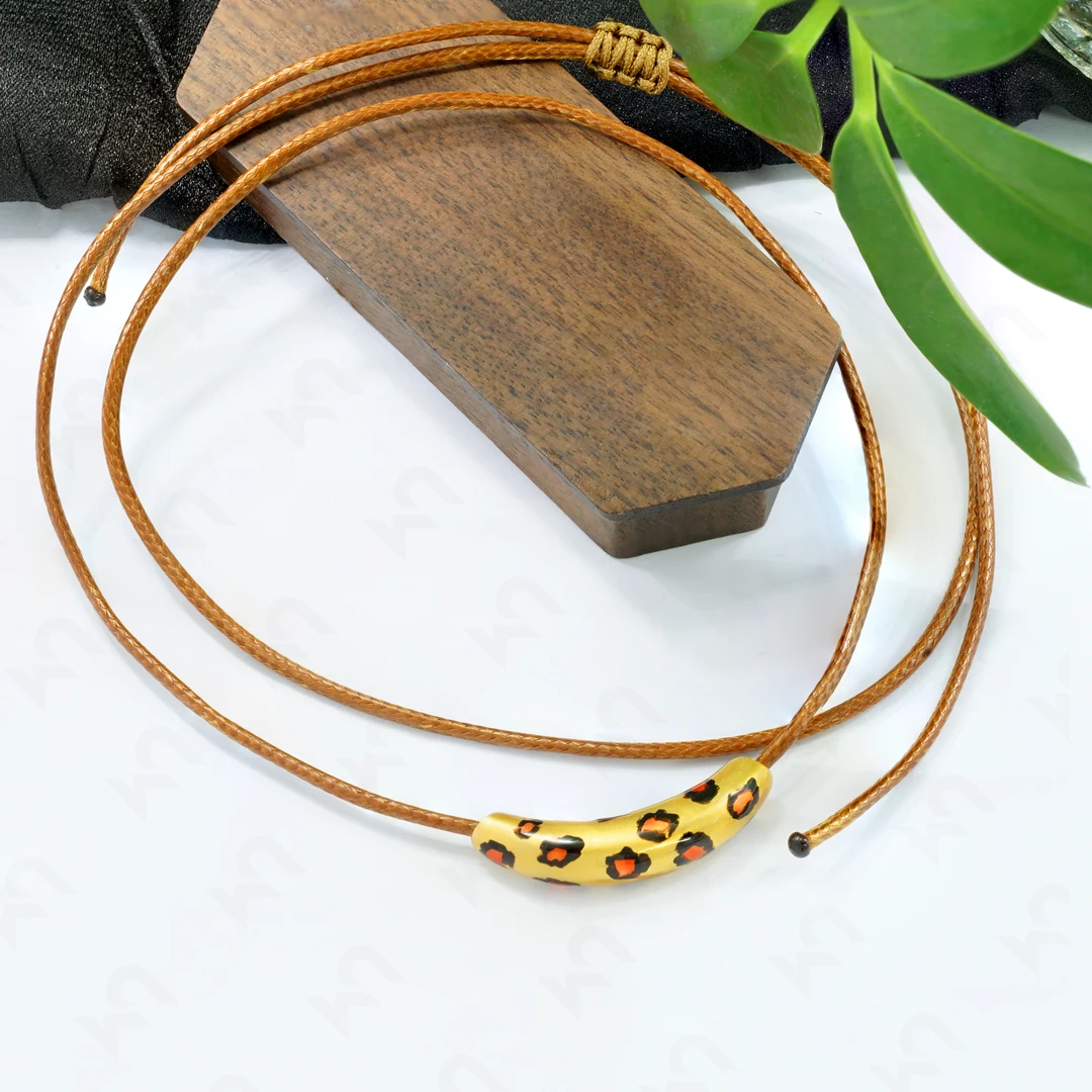 18k金豹纹弯管配件（含绳） QL07441