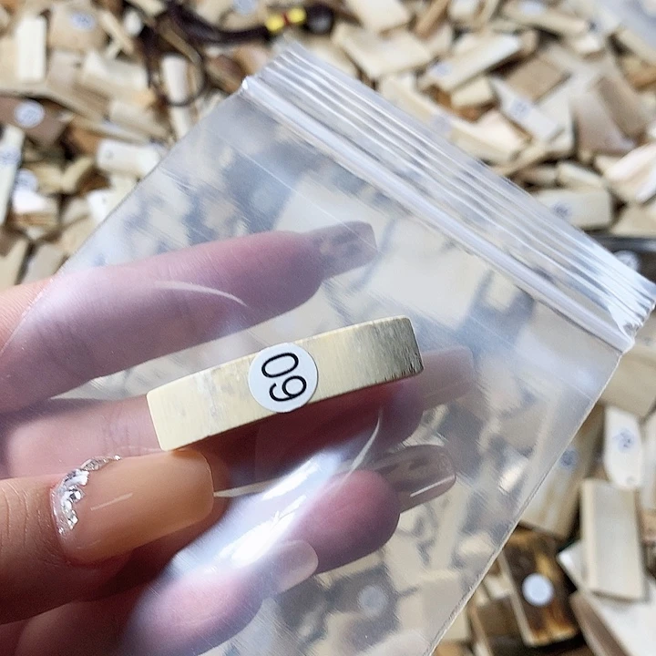 白***菜泥塑不打孔联系后台60