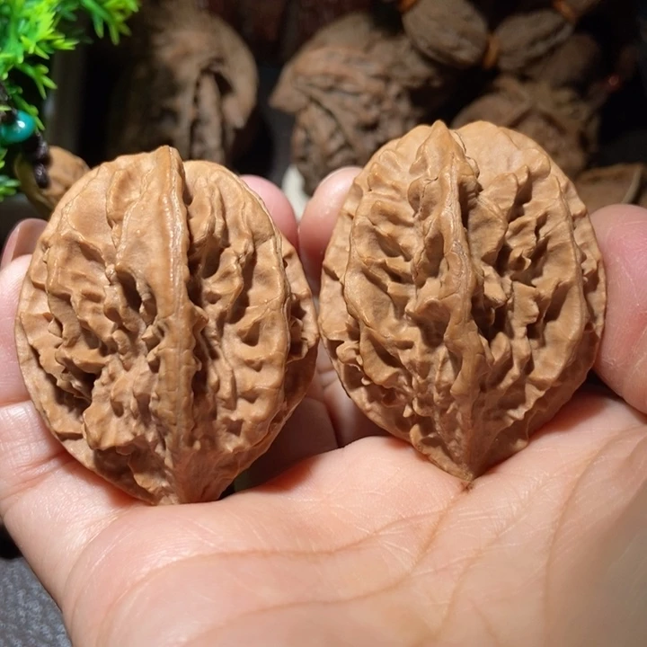 把件文玩核桃东北楸子小雪267