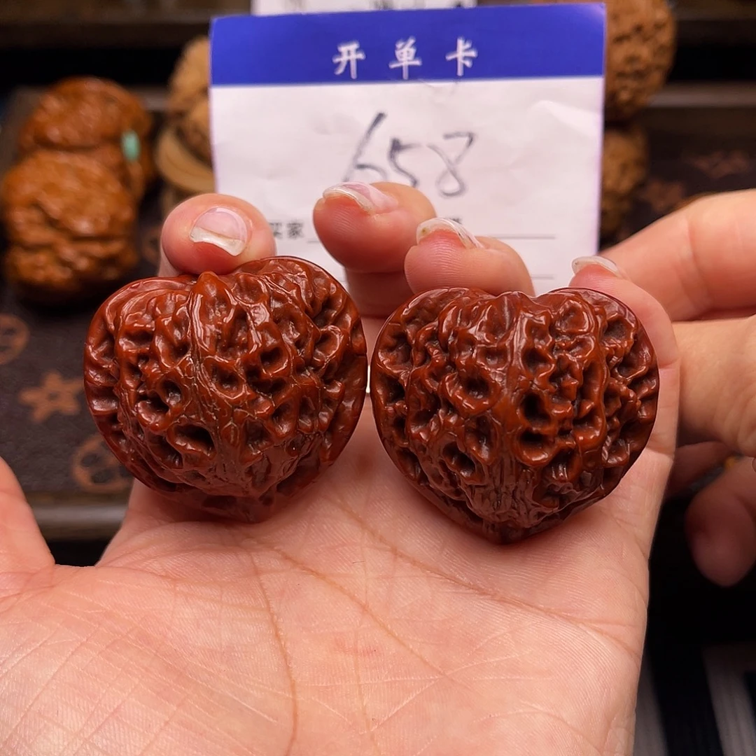 桃核吊坠宫灯39尺