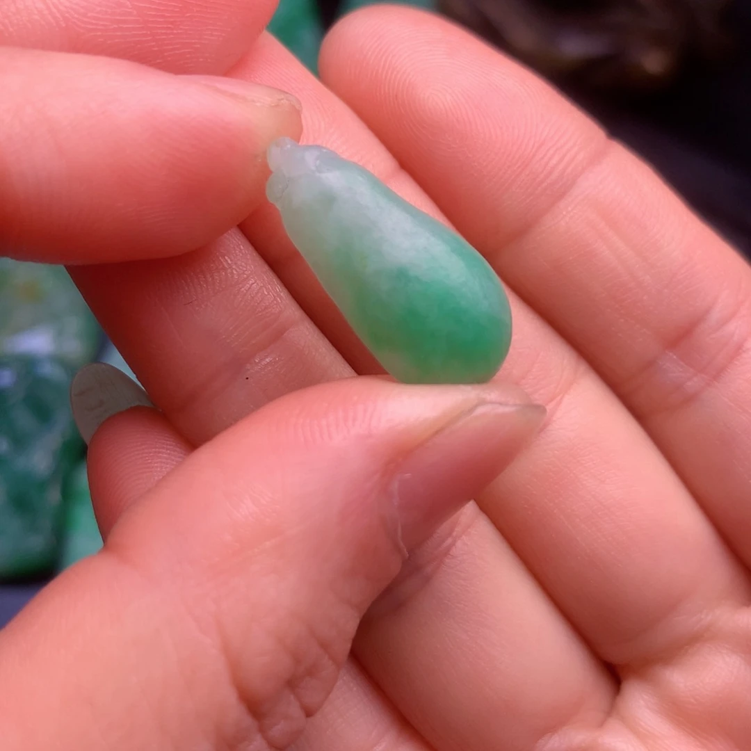 未镶嵌定制翡翠翡翠