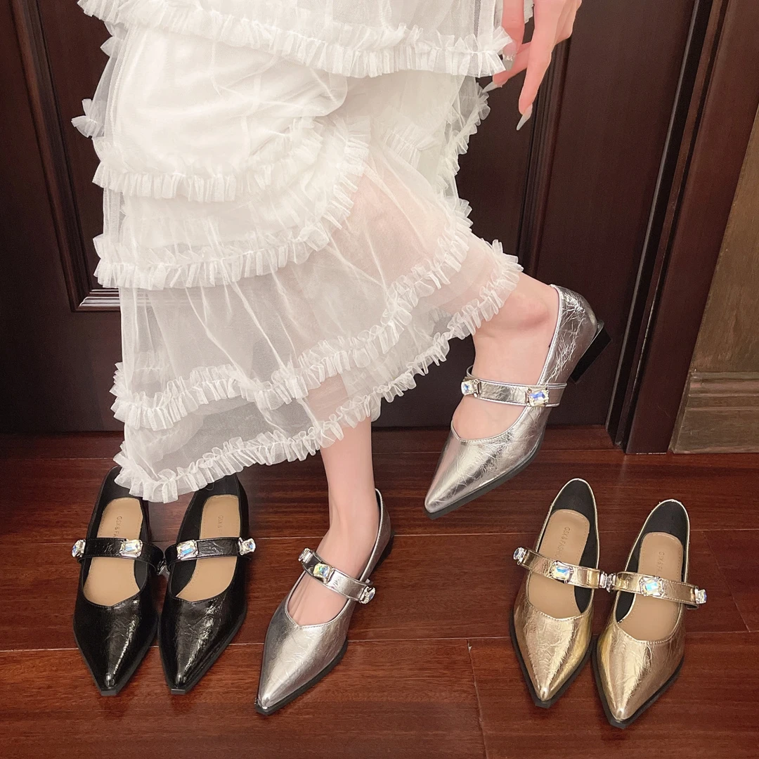 暮秋秋法式尖头单鞋女春夏一字扣玛丽珍鞋2025新款百搭黑色高跟鞋