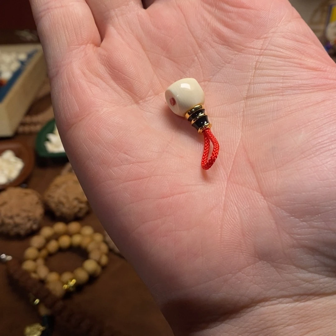 D***)金刚菩提手串牙三通