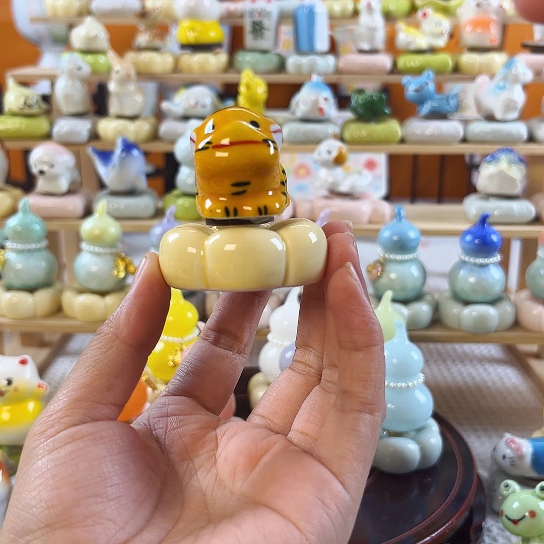 搭建的服务中心包括办公场所