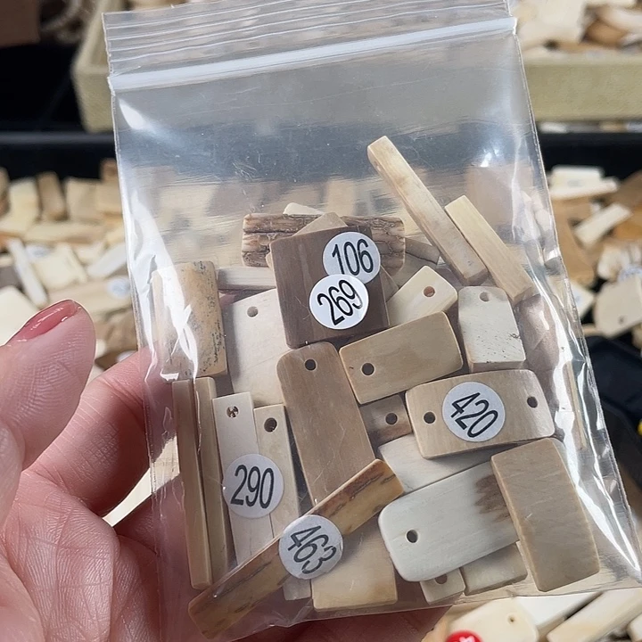 泥塑不打孔联系客服