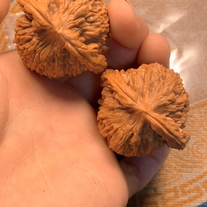 文玩核桃吊坠全品南疆47