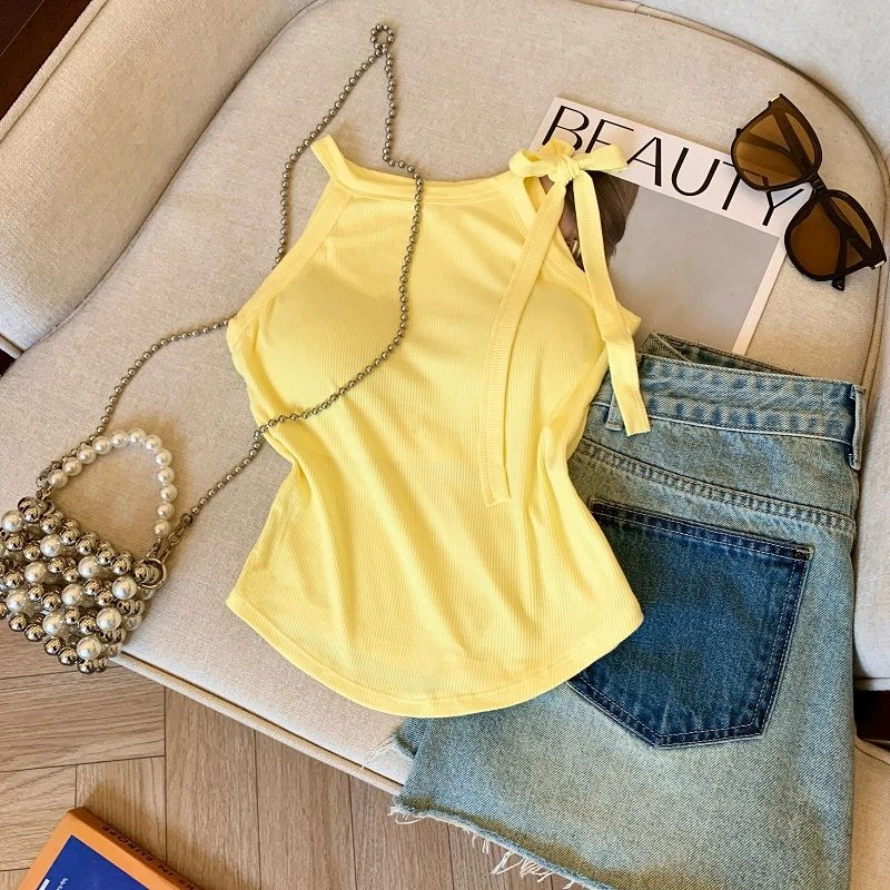 带胸垫黄色吊带小背心女夏外穿泰式多巴胺海边奶呼呼慵懒风上衣女