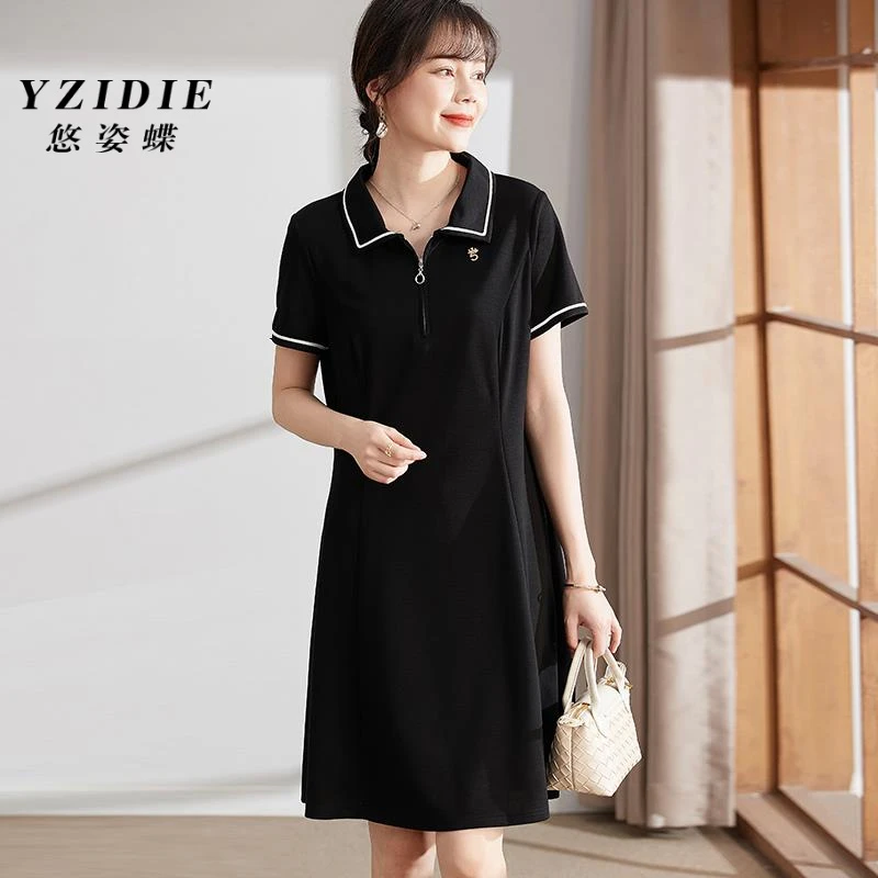 悠姿蝶中年妈妈夏季中长款气质连衣裙洋气时尚中老年女翻