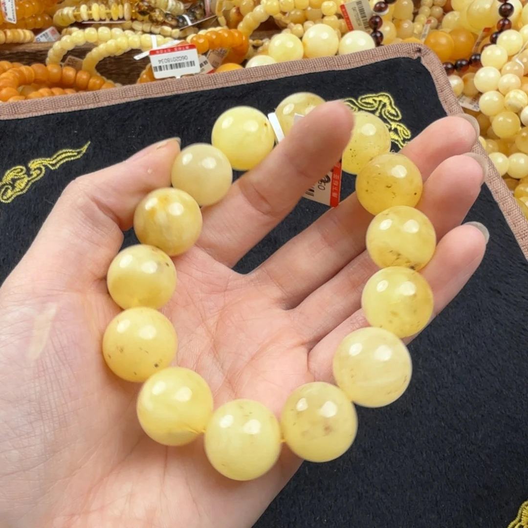 未镶嵌琥珀珠宝奇石