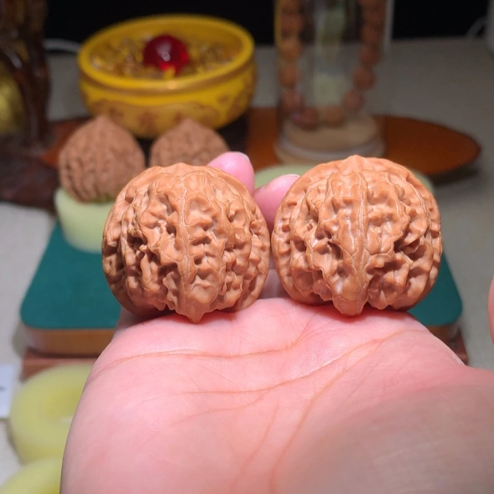 文玩核桃把件苹果