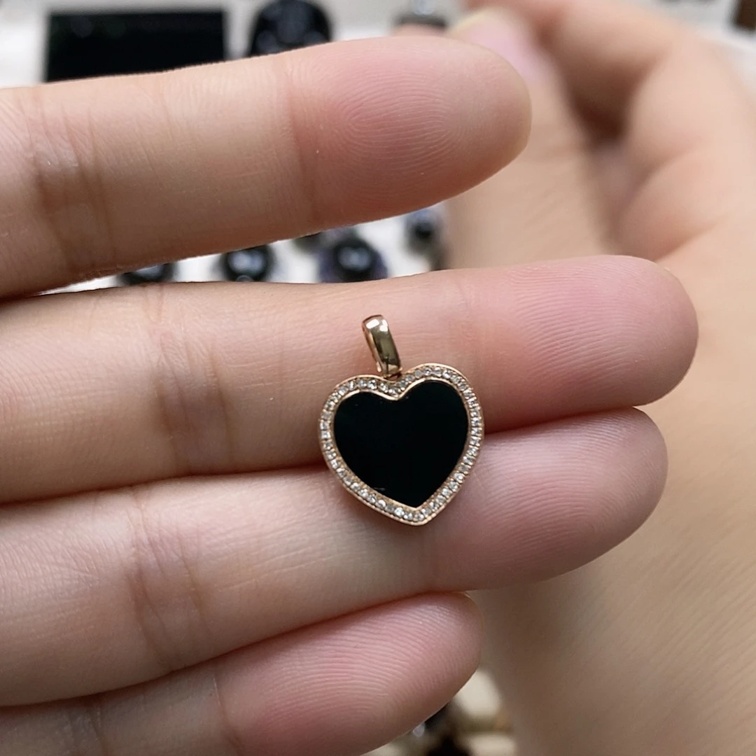 翡翠18K金镶嵌耳饰