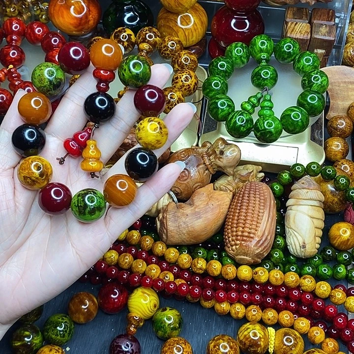 松木琥珀木文玩手串