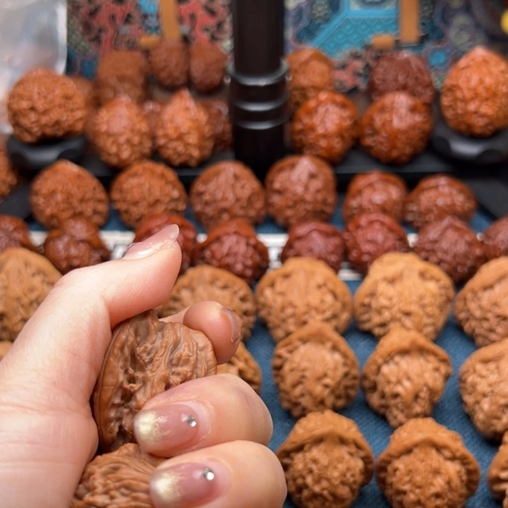 桃核吊坠新个哥哥哥哥