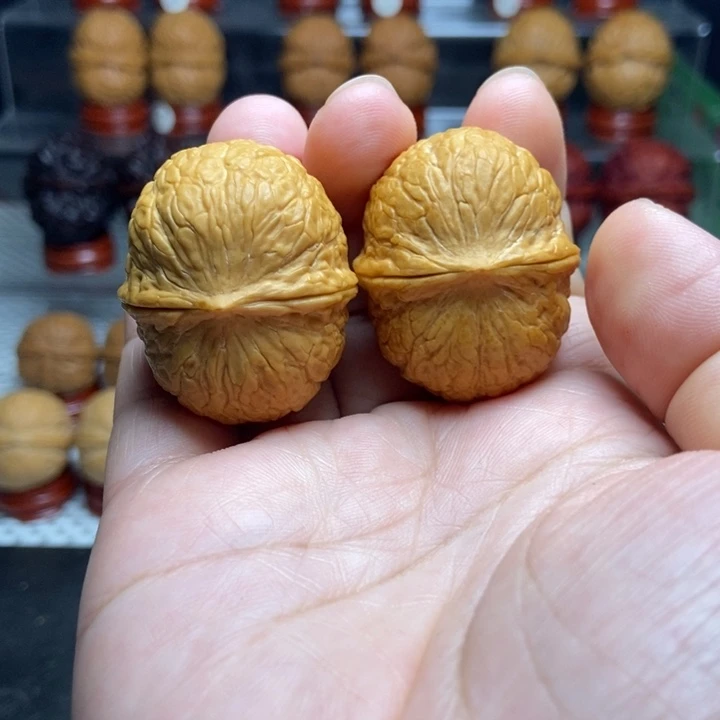 把件文玩核桃53招财进宝