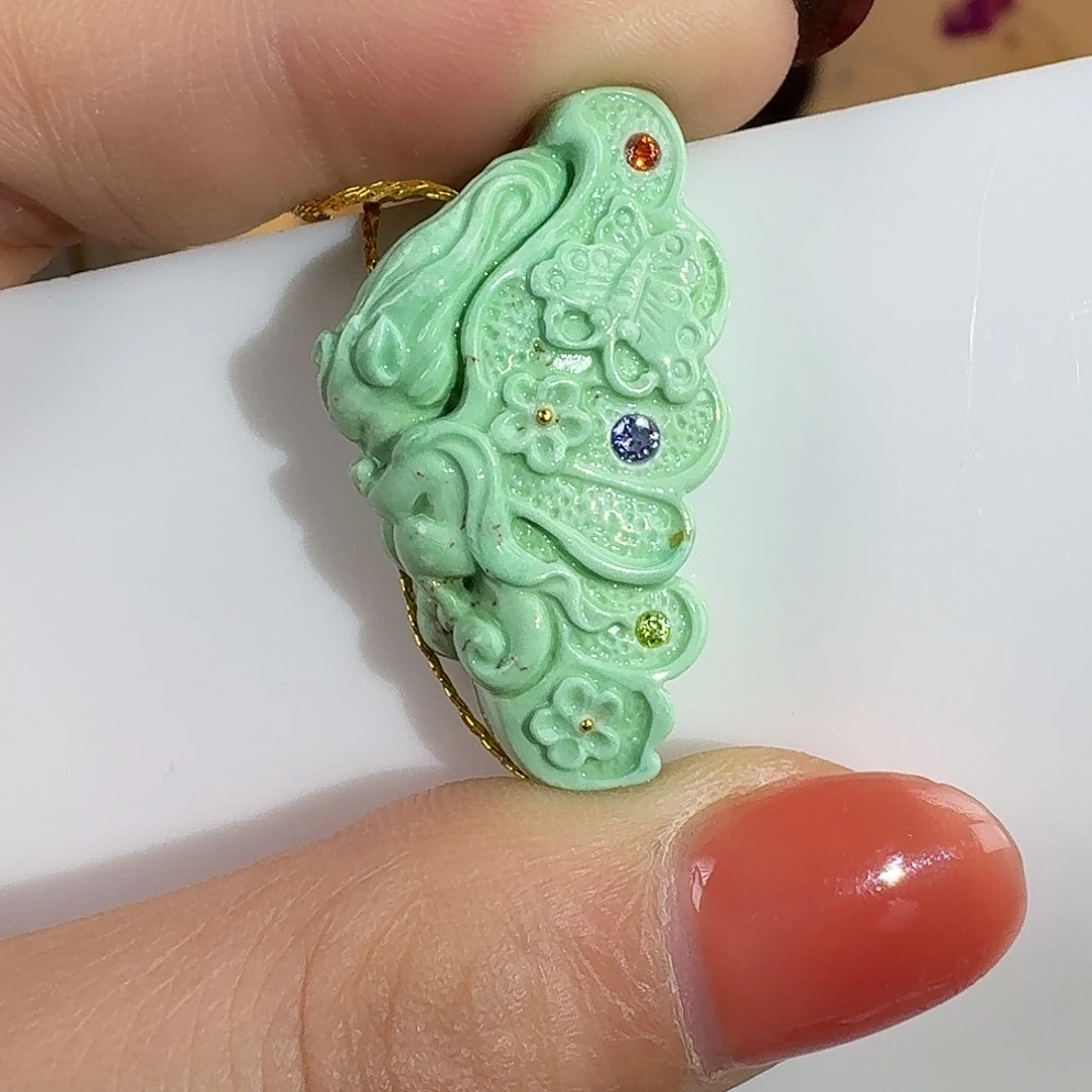 绿松石未镶嵌珠宝奇石