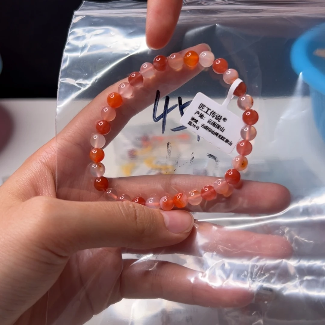 南红玛瑙手串未镶嵌451