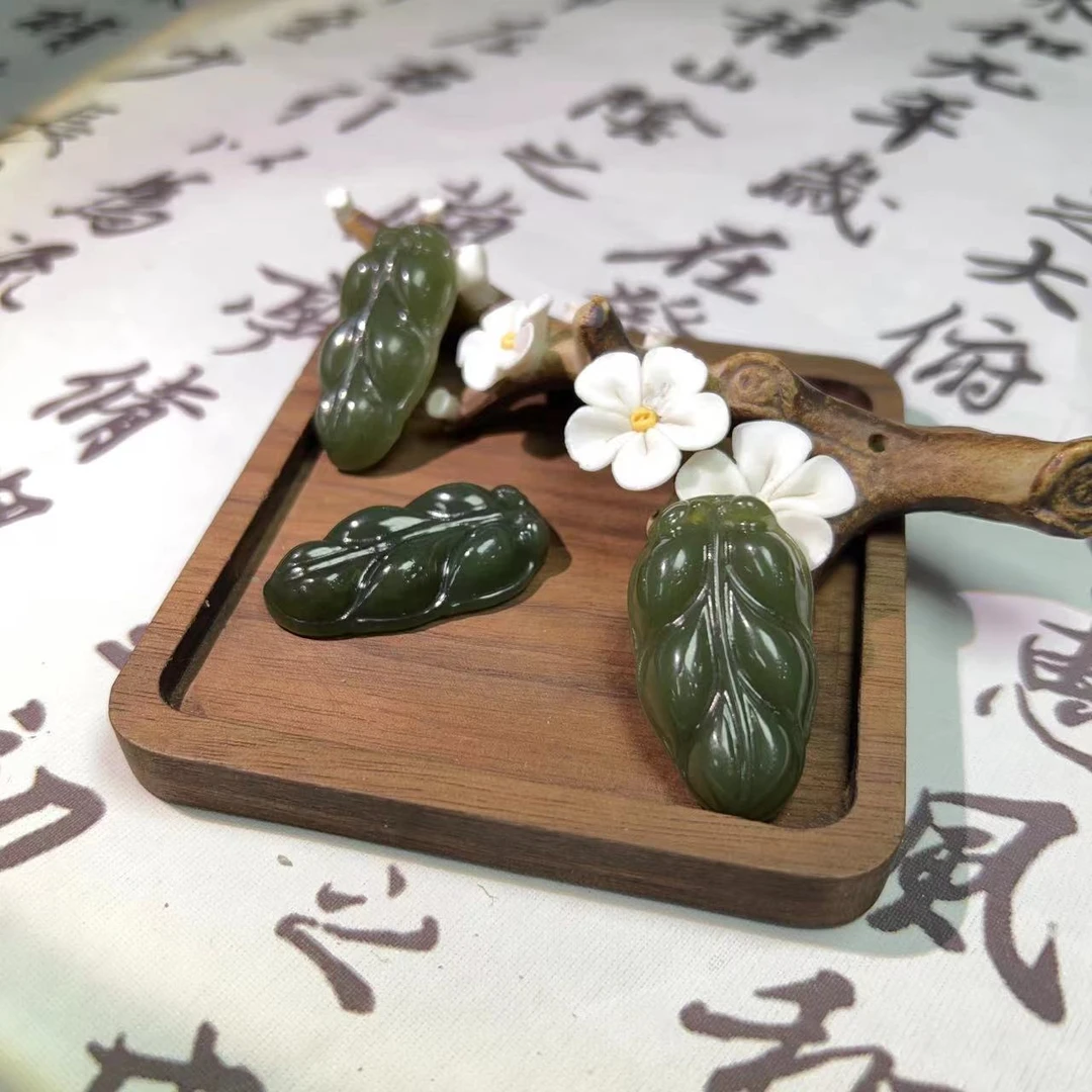 和田玉树叶金枝玉叶挂件吊坠1080117多样性发其一