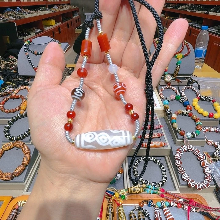 未镶嵌玛瑙/玉髓珠宝奇石