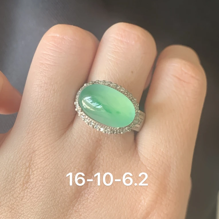 缅甸天然翡翠A货戒指冰种底色飘色花大颗粒戒面（铜托）