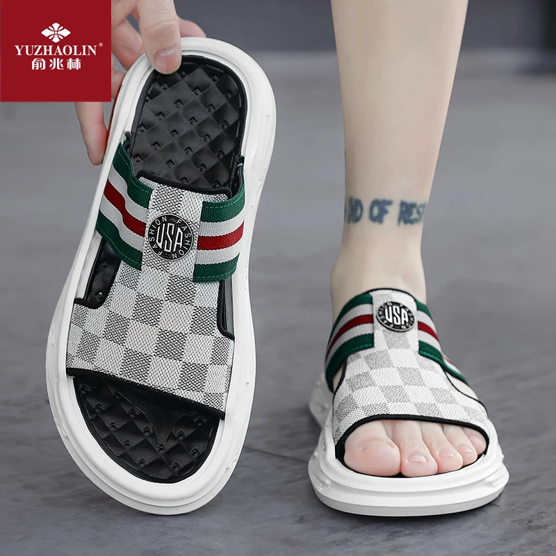 俞兆林凉鞋男款夏季新款户外穿凉拖鞋休闲涉水沙滩拖鞋潮居家洗澡