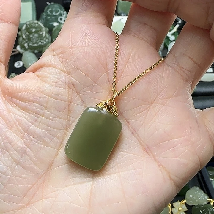 颈饰银S925镶嵌和田玉做****王