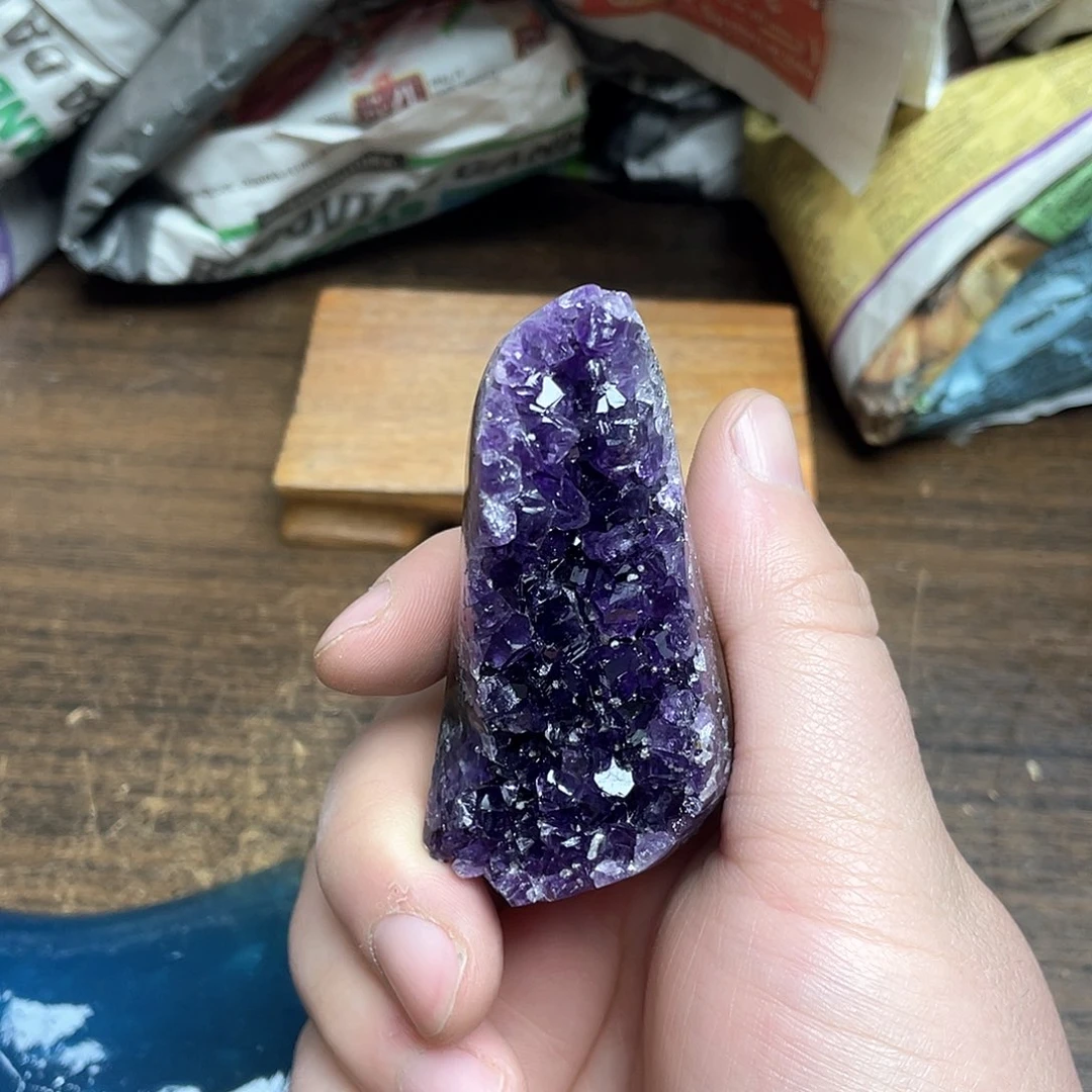 紫晶大型摆件（非配饰）未镶嵌