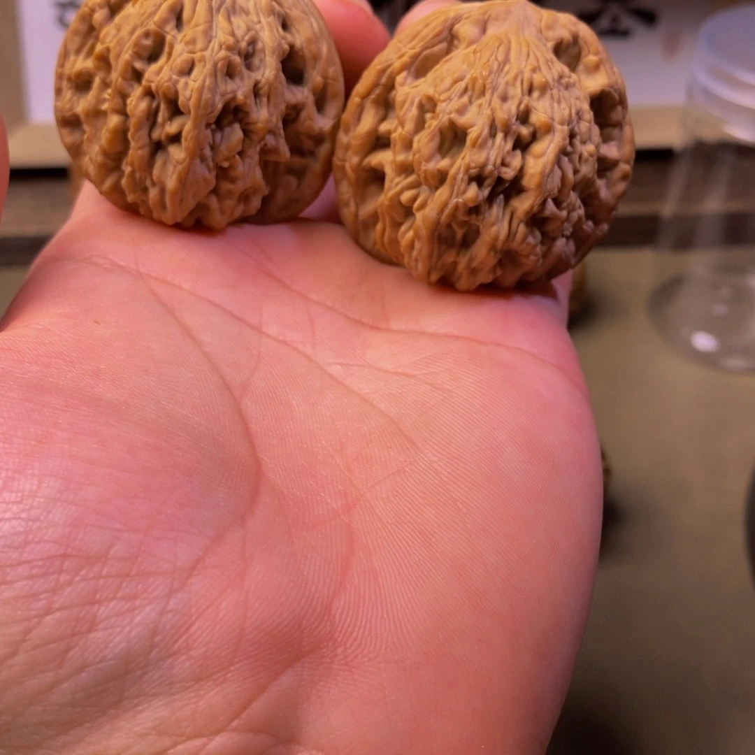 文玩核桃把件全品麦虎