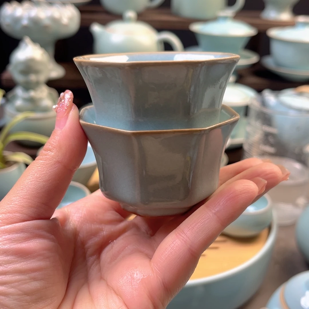 原矿天青釉八方杯