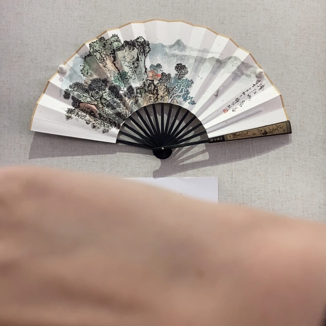 返***真国画墨鱼精品墨鱼精品