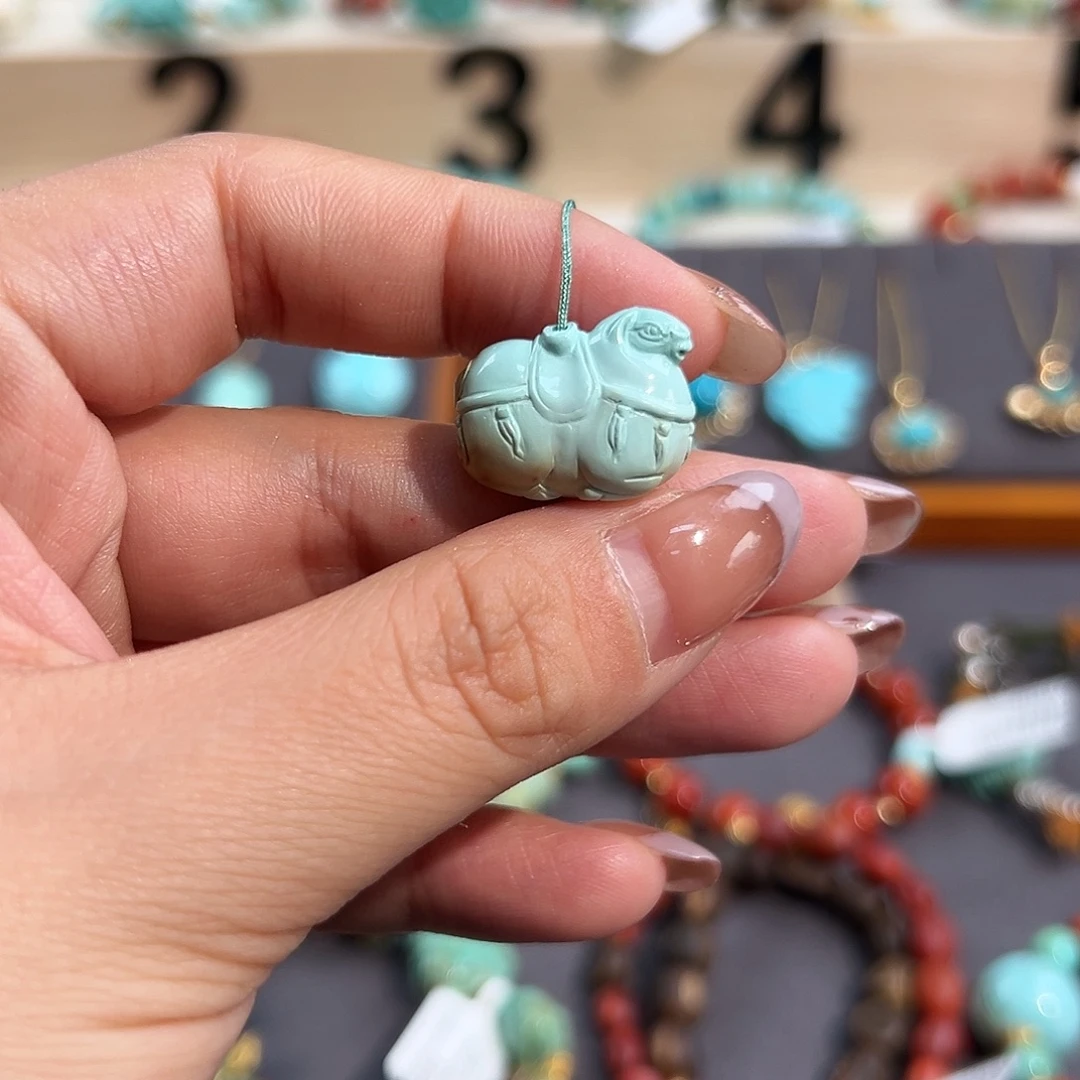 绿松石未镶嵌把件唐马配饰