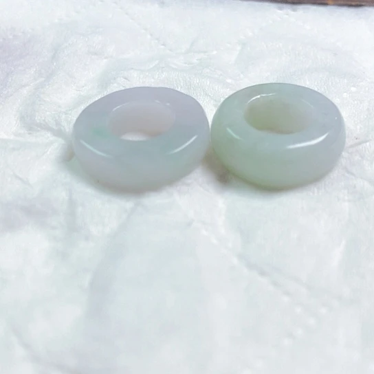 翡翠颈饰未镶嵌天****远吊坠