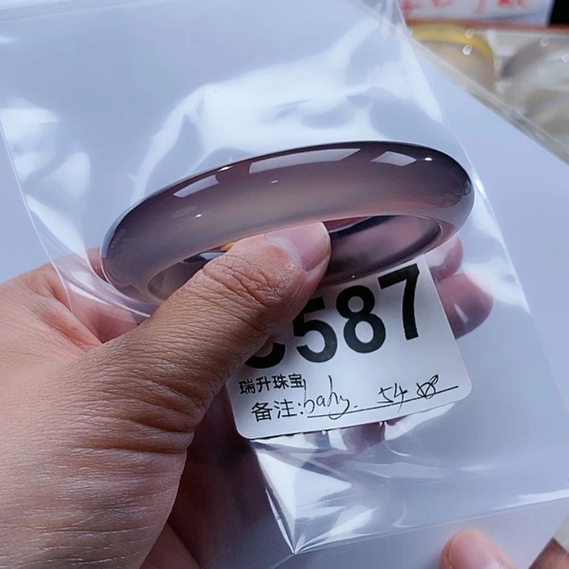 【闪购商品】手镯玛瑙/玉髓未镶嵌b****?