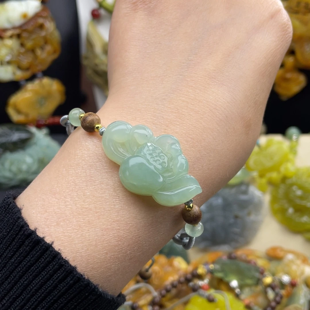 未镶嵌岫玉项链8888