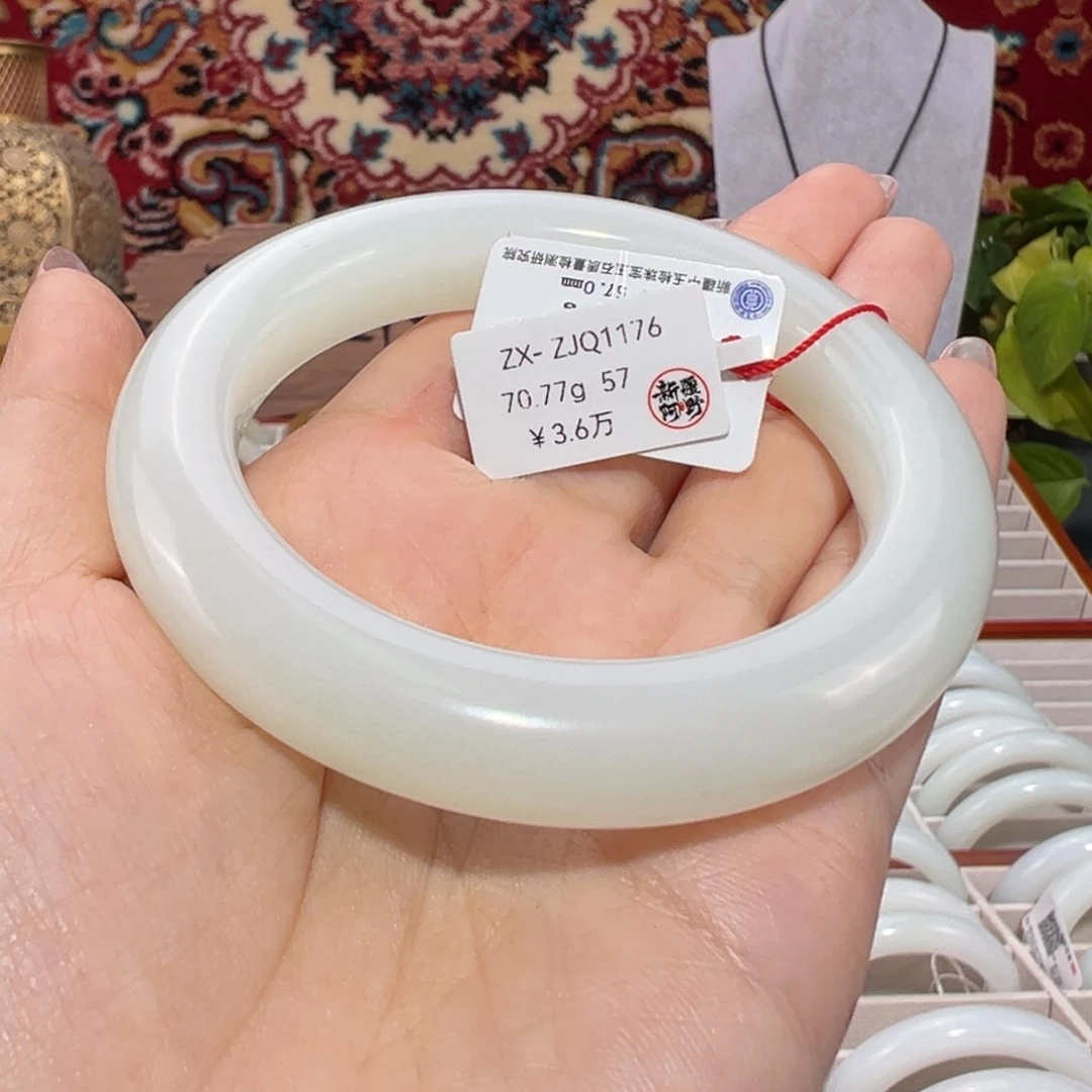 和田玉未镶嵌手镯新疆和田玉羊脂白