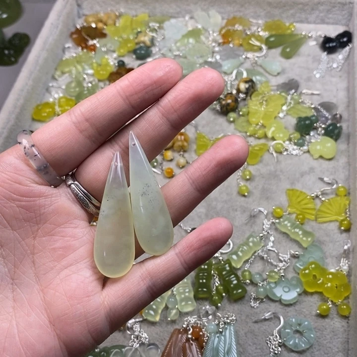 蛇纹石玉未镶嵌挂件耳饰耳环项链